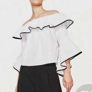 V Christina White Long Ultra Flared Bell Sleeve Slash Neck Off Shoulder Top Sz S